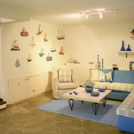 Holiday home Perseus House