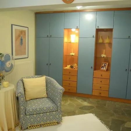 Perseus House * Paliouri